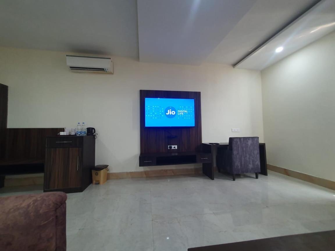 Akash Hotel Managed By Jk Hotels & Resorts Kathua Extérieur photo