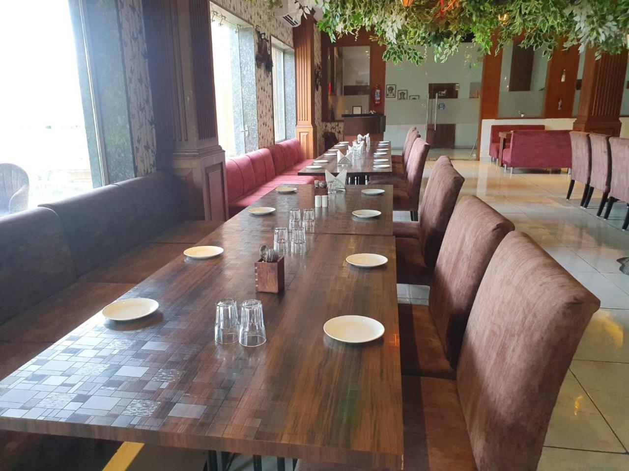 Akash Hotel Managed By Jk Hotels & Resorts Kathua Extérieur photo