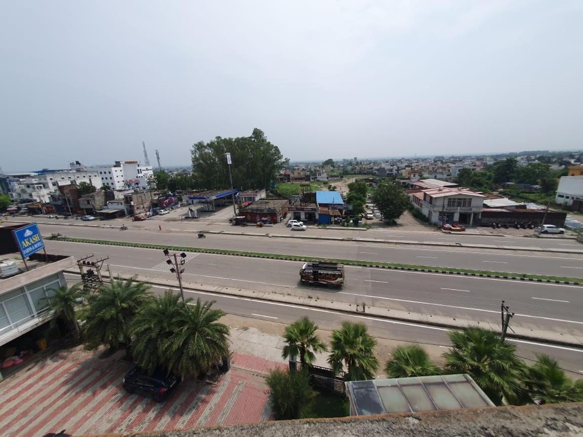 Akash Hotel Managed By Jk Hotels & Resorts Kathua Extérieur photo
