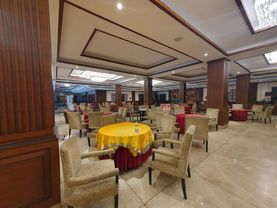 Akash Hotel Managed By Jk Hotels & Resorts Kathua Extérieur photo
